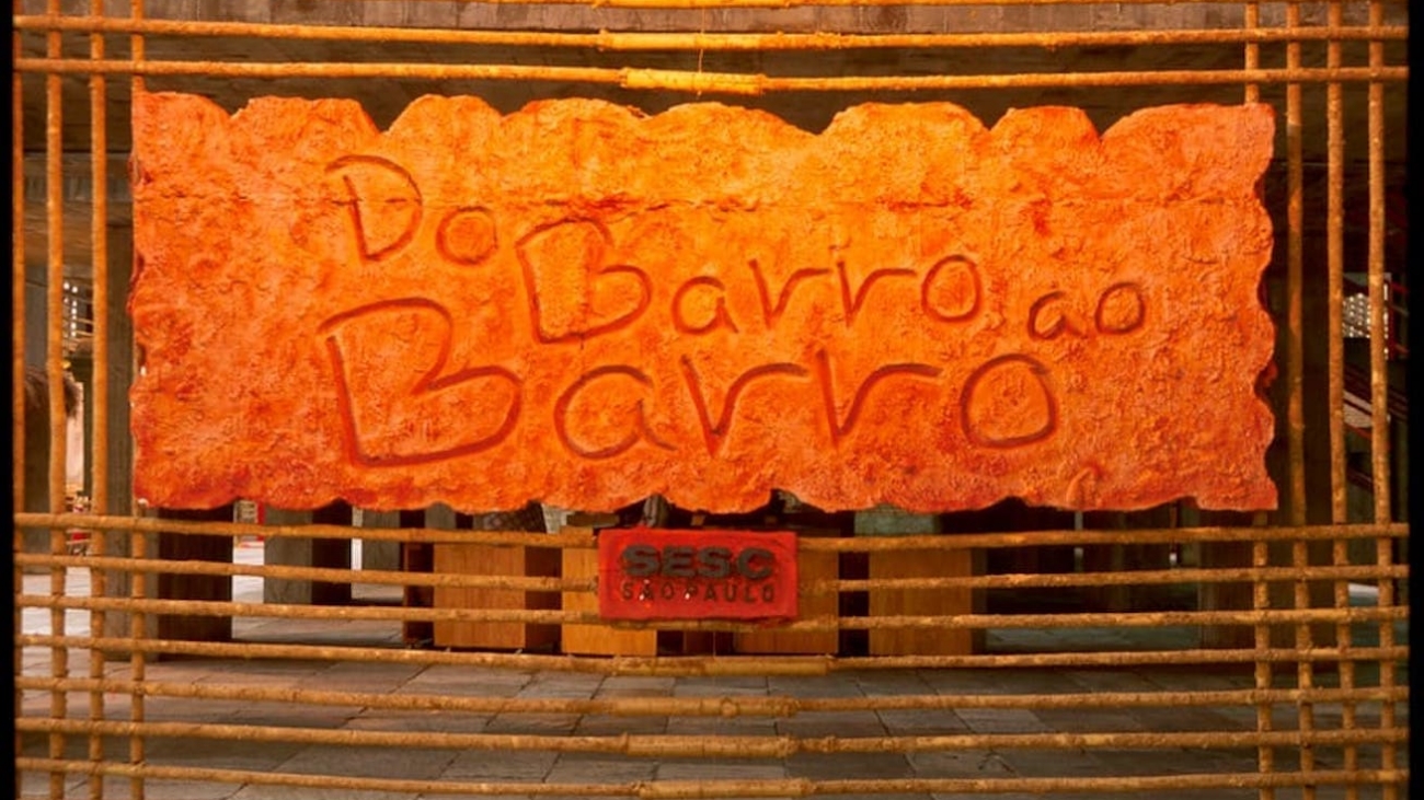 em 2003 participamos da nossa primeira exposição de arte realizada no Sesc Pompéia em São Paulo, com uma temática fantasticamente escolhida “Do Barro ao Barro” que mostrou uma verdadeira viagem na história desta incrível matéria prima, o barro